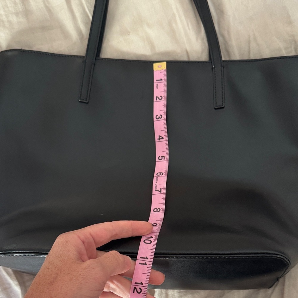 Kate Spade Classic Black Tote - Picture 12 of 13